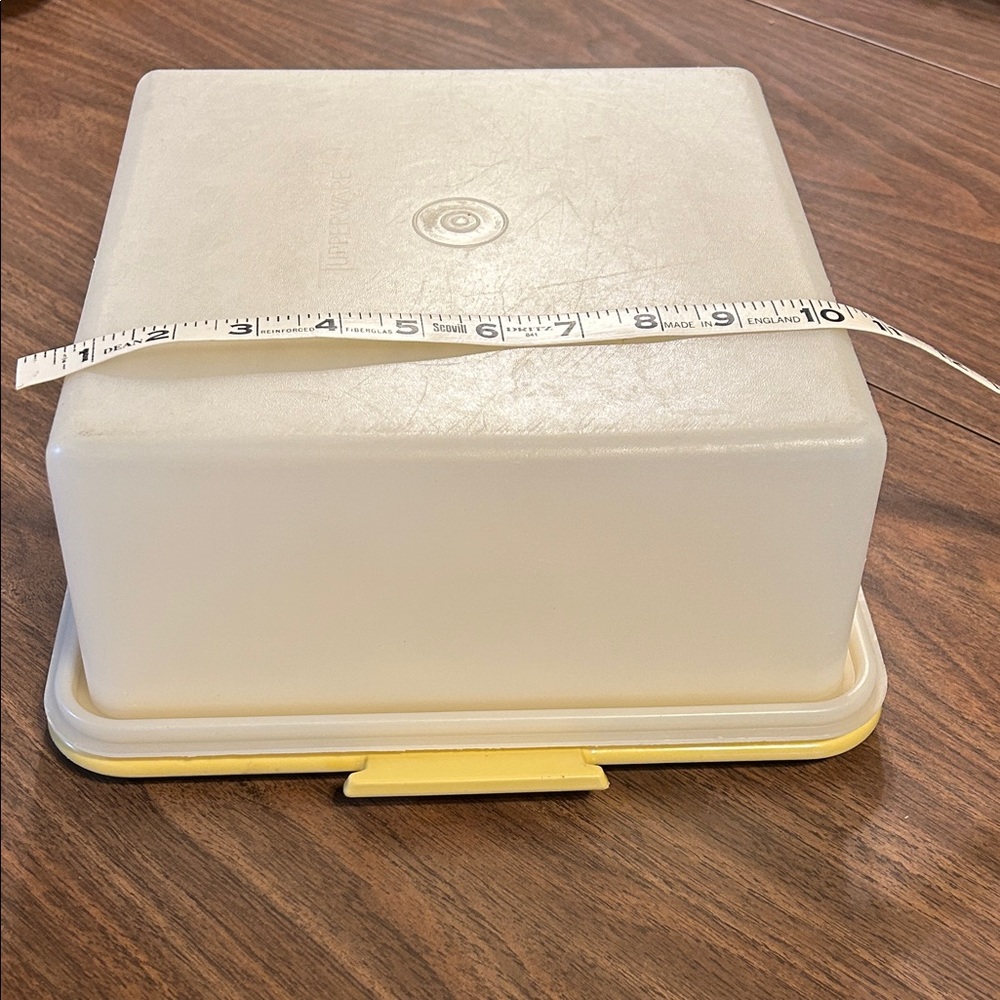 Tupperware White and Yellow Large Storage